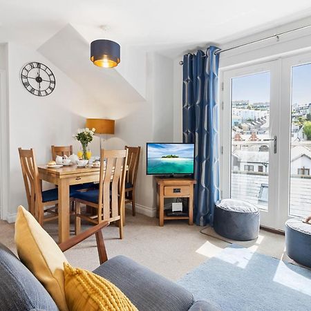 A Modern And Cosy Apartment Just Yards From Brixham'S Bustling Harbourside Екстер'єр фото
