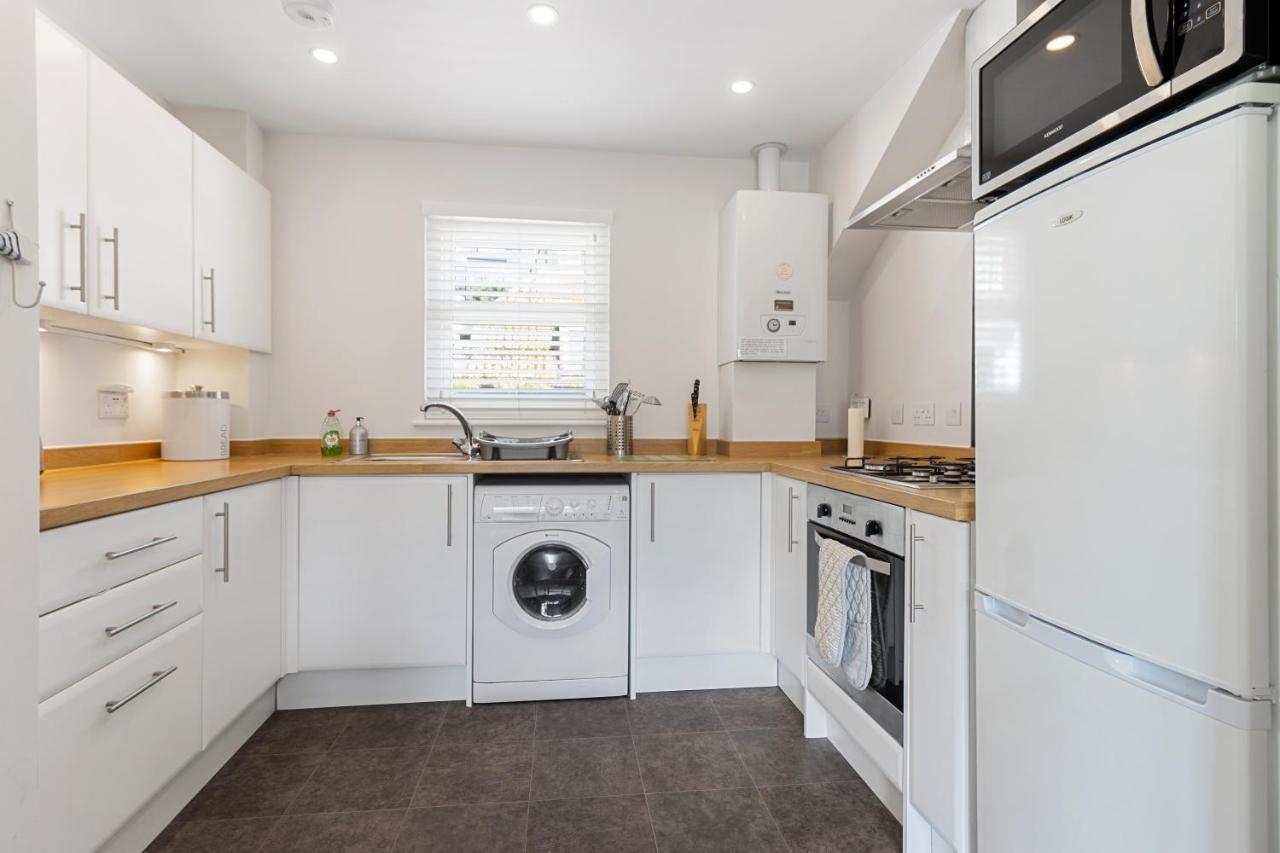 A Modern And Cosy Apartment Just Yards From Brixham'S Bustling Harbourside Екстер'єр фото